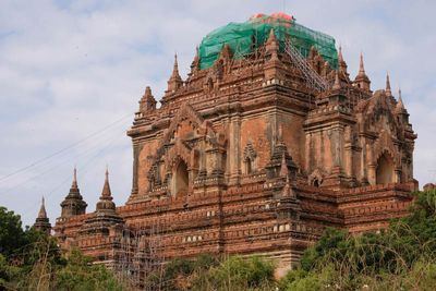 Bagan, Htilominio