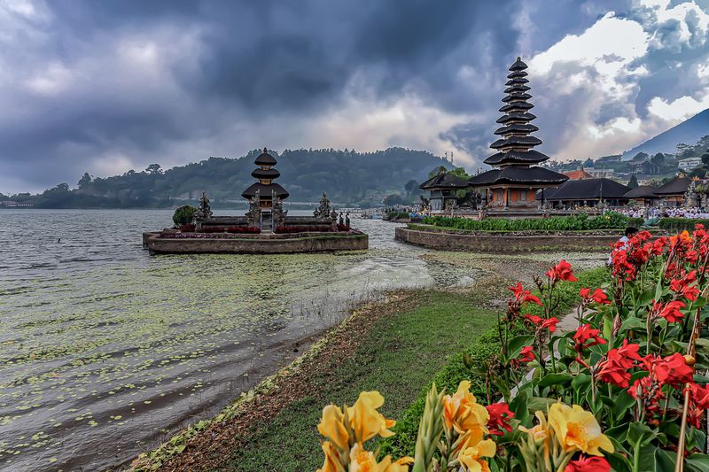 Ulun Danu Temple