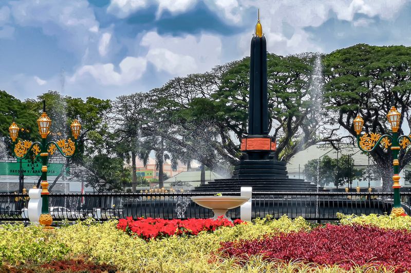 Alun Alun Tugu