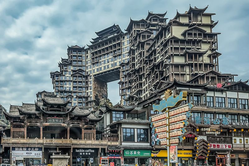 Zhangjiajie 72 Strange Buildings (72 Qilou) 张家界七十二奇楼
