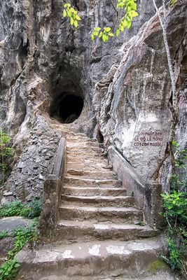 Marble Mountains 7