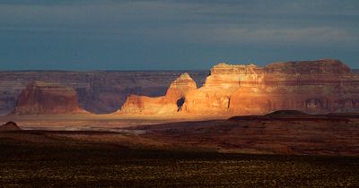 Sunset over Lake Powell_0543