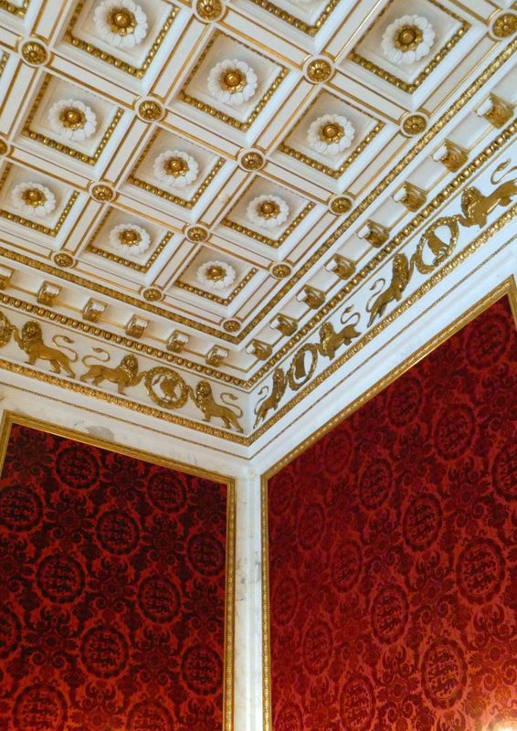 The Velvet Room in Chistiansborg Palace is modelled after the Sun King Louis XIV’s bedroom at the Palace of Versailles