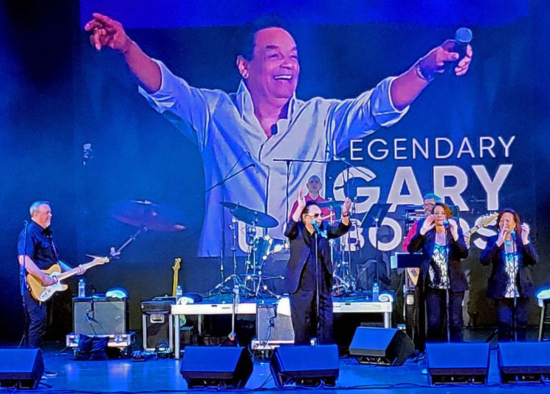 Gary U.S. Bonds performing on the Sky Princess