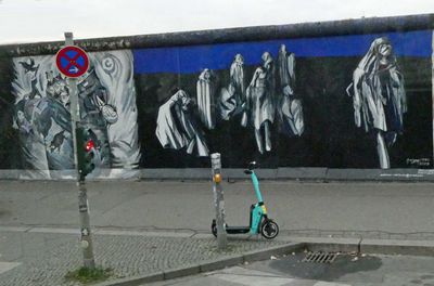 Mural on East Side Gallery Wall