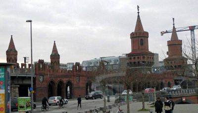 Oberbaum Bridge (1896) in Berlin