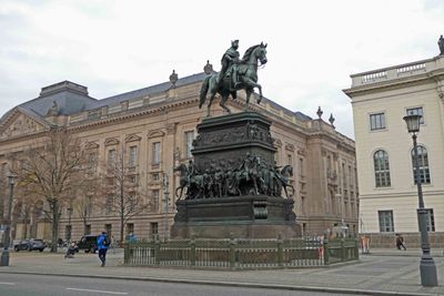 Statue commemorates King Frederick II of Prussia
