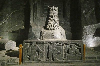 Salt statue in chamber that opened in 1368