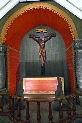 The first mass celebrated in the Chapel of St Anthony of Padua was held in 1698