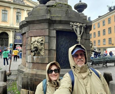 Bill and Susan in front of the Stortorget well in Stockholm