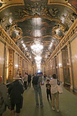 Karl XI's gallery in Stockholm's Royal Palace is use for banquets of up to 170 guests