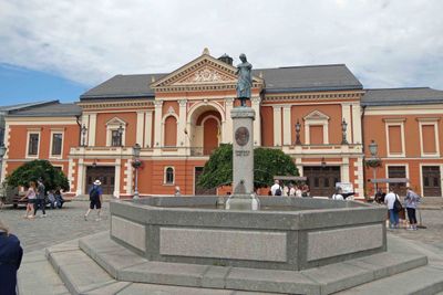 Theater Square in Klaipeda, Lithuania with sculpture of Ann from Tharau