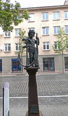 Klaipeda sculpture 'The Wild Man' is at the entrance to Friedrich‘s Passage