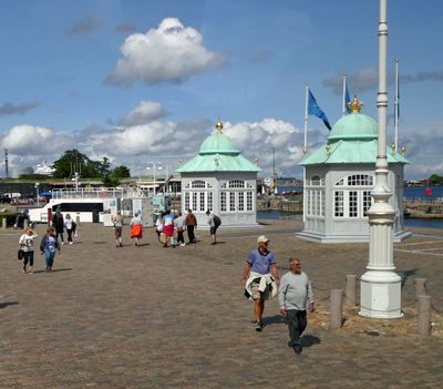 The Royal Pavilions (1905) are used when the Royal Family crosses the harbour to board the Royal Yacht