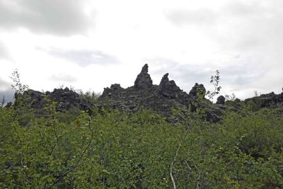 Dimmuborgir consists of big hollow chamber-like structures formed by the cooling and receding of a lava lake