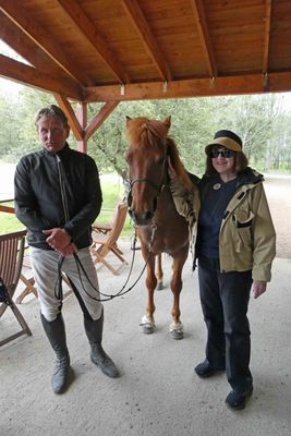 Susan with Icelandic Horse and co-owner of the ranch