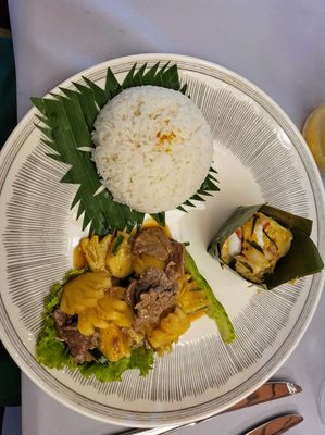 Nice presentation at local Cambodian restaurant for lunch