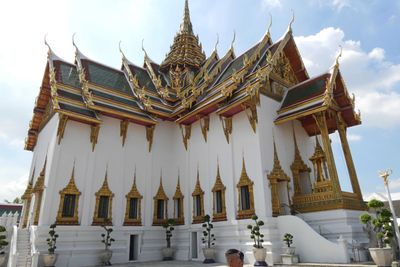 The Dusit Maha Prasat Throne Hall (1790) in the Grand Palace in Bangkok