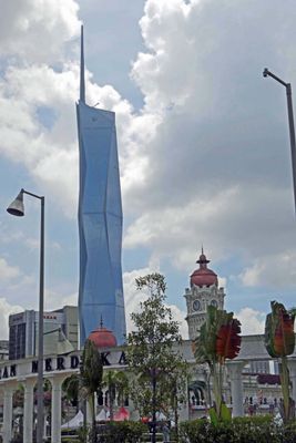 2021 PNB Tower behind 1897 Sultan Abdul Samad Building