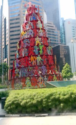 'Momentum' sculpture in Singapore
