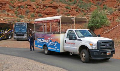 Tour guide and vehicle for Monument Valley excursion