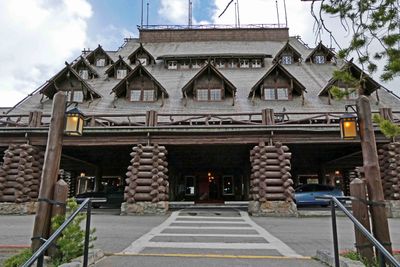 Arriving at Old Faithful Inn (built in 1903-04) in Yellowstone National Park