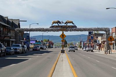 World's largest Elkhorn Arch in Afton, WY, is comprised of 3,011 intertwined elk antlers and weighs 15 tons