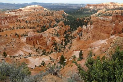 On the Bryce Canyon Rim between Sunset Point and Sunrise Point