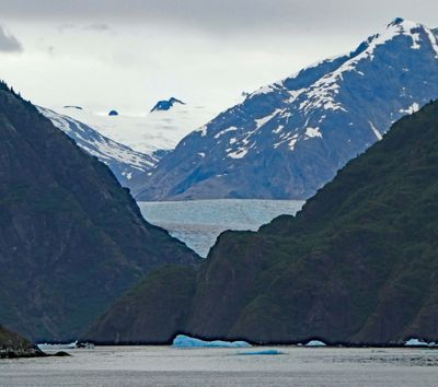 First look at Sawyer Glacier in Tracy Arm Fjord