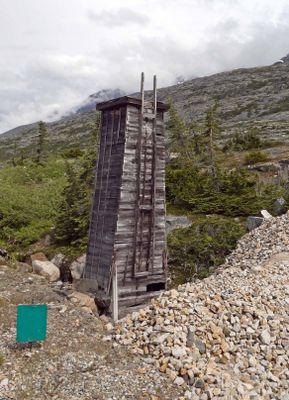 Old building along the White Pass & Yukon Railroad Route