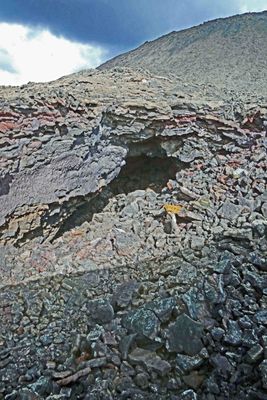 Small lava tube.JPG