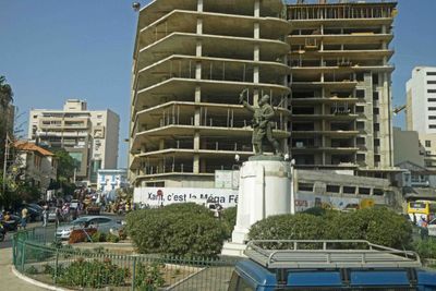Memorial to Senegal soldiers who fought with the French in WWI & WWII.JPG