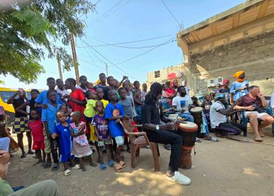 Kounoune children and musicians from the village of Nofry.jpg
