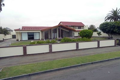 House in affluent neighborhood in Walvis Bay, Namibia.JPG