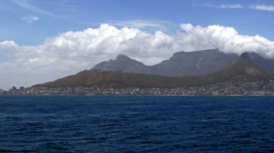 Flat-top Table Mountain is a prominent landmark overlooking Cape Town, South Africa.JPG
