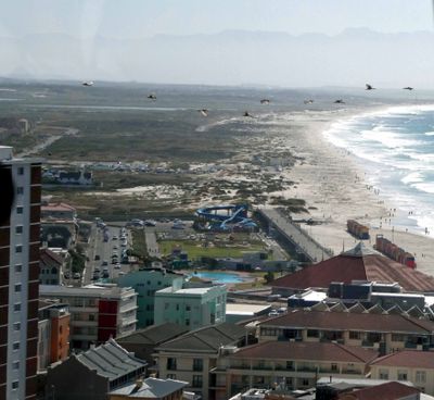 Muizenberg beach, Cape Town, South Africa.JPG