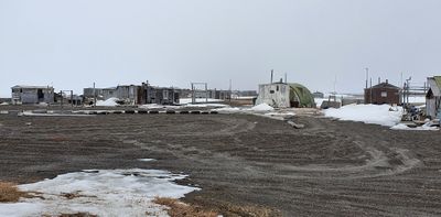 Hunters Camp, Barrow