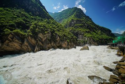 Enroute Shangri La