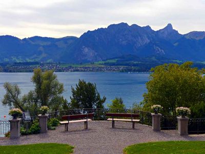  Hunegg Castle 