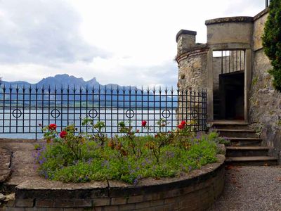 Oberhofen Castle