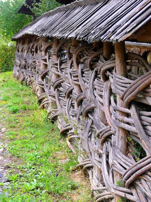 Fence, Breb