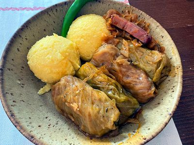 Sarmale (Traditional Romanian Cabbage Rolls)
