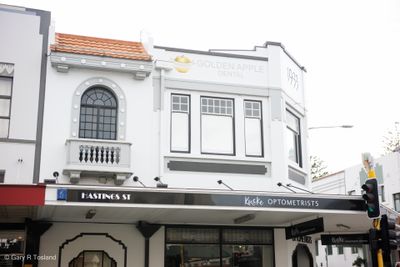 241115Napier2633-w.jpg