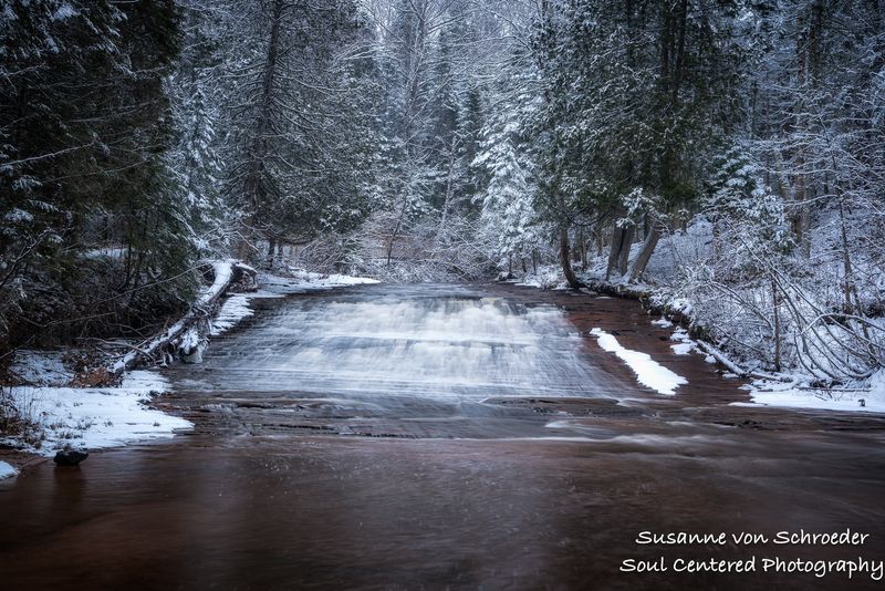 Siskiwit Falls with snow 1