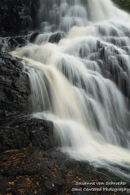 Pigeon Falls, a hidden gem, close up