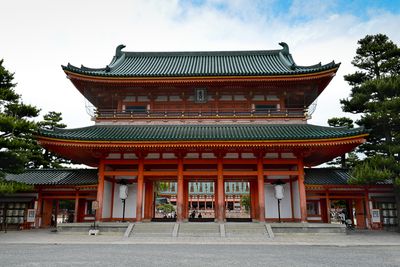 Heian-jingu Shrine Main Gate, Kyoto