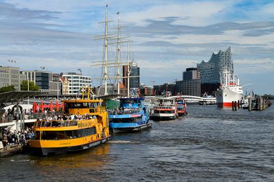 St. Pauli Piers, Hamburg