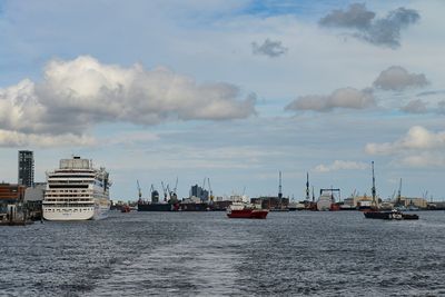 Elbe River, Hamburg