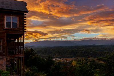 legacy_mountain_sunrise_