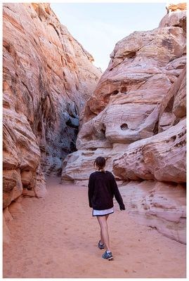 White Domes slot canyon